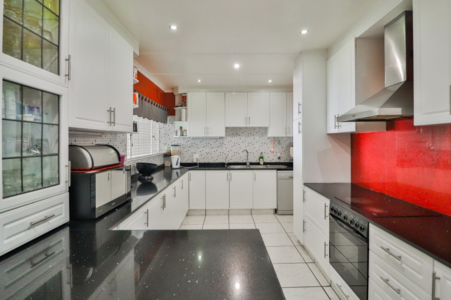 4 Bedroom Property for Sale in Hayfields KwaZulu-Natal