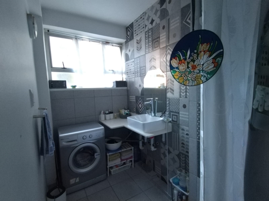 2 Bedroom Property for Sale in South Beach KwaZulu-Natal