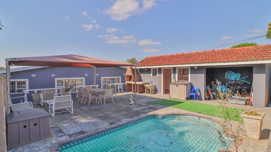 3 Bedroom Property for Sale in Epworth KwaZulu-Natal