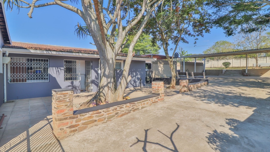 3 Bedroom Property for Sale in Epworth KwaZulu-Natal