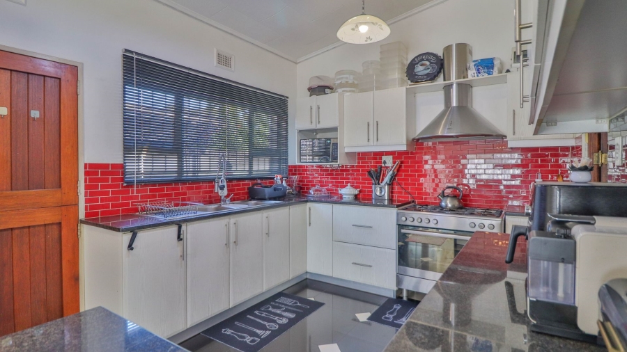 3 Bedroom Property for Sale in Epworth KwaZulu-Natal