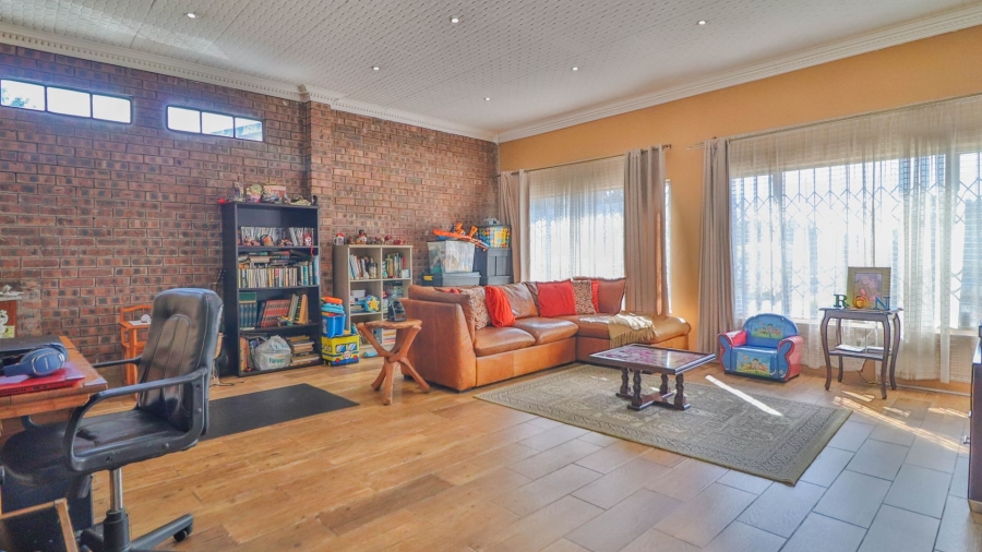 3 Bedroom Property for Sale in Epworth KwaZulu-Natal