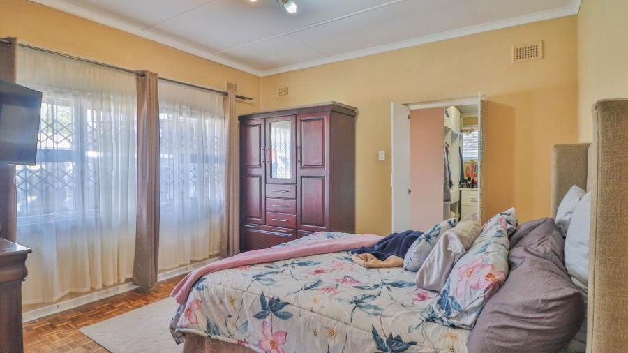 3 Bedroom Property for Sale in Epworth KwaZulu-Natal