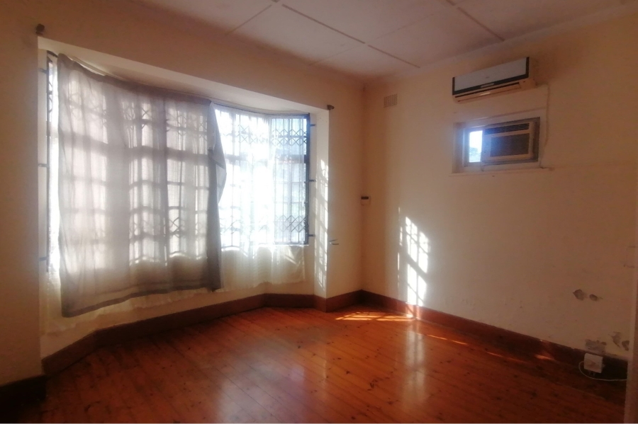 To Let 3 Bedroom Property for Rent in Umbilo KwaZulu-Natal