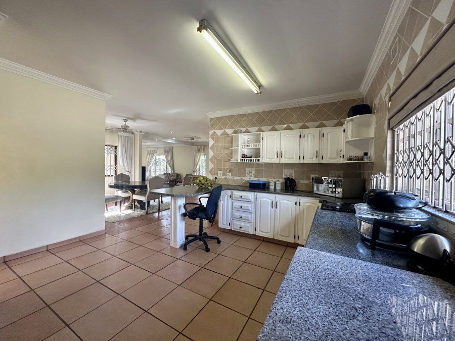 4 Bedroom Property for Sale in Veld En Vlei KwaZulu-Natal