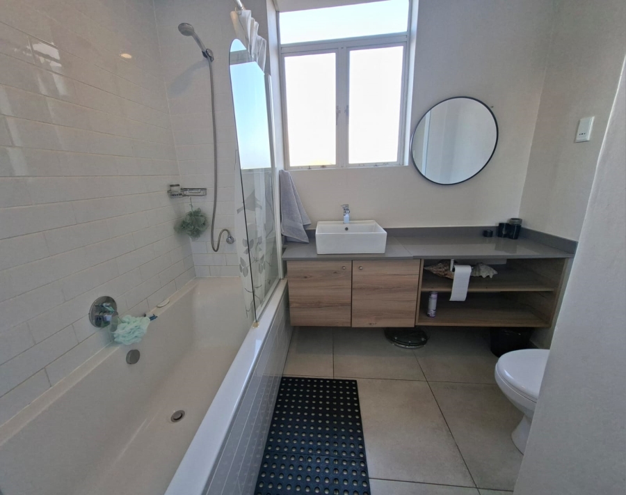 To Let 2 Bedroom Property for Rent in Umhlanga KwaZulu-Natal