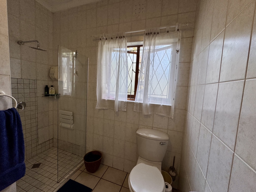 7 Bedroom Property for Sale in Montrose KwaZulu-Natal