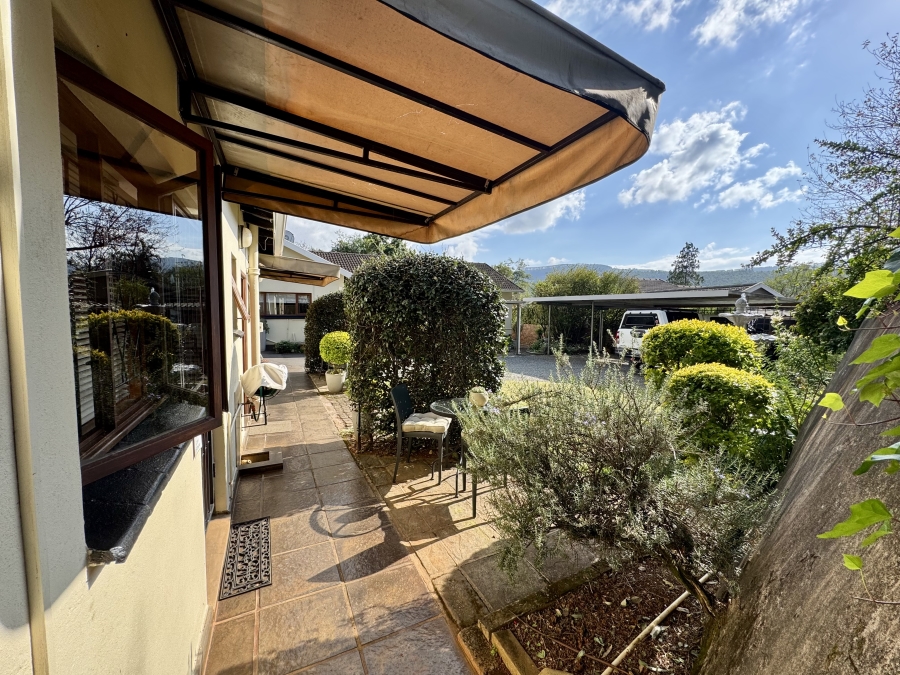 7 Bedroom Property for Sale in Montrose KwaZulu-Natal