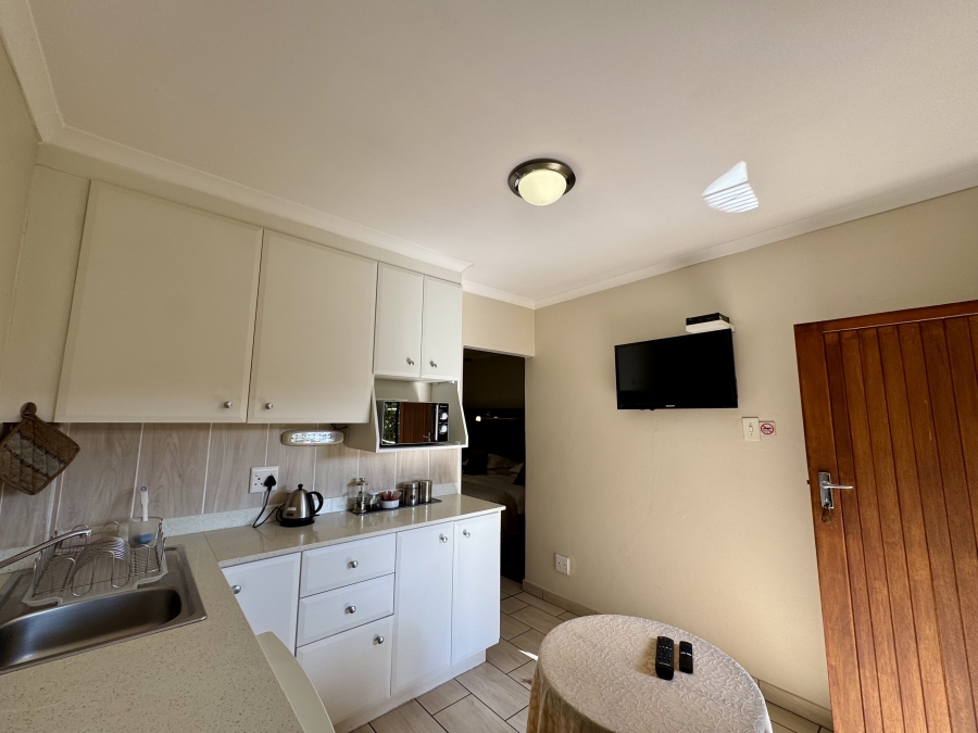 7 Bedroom Property for Sale in Montrose KwaZulu-Natal