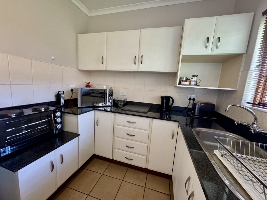 7 Bedroom Property for Sale in Montrose KwaZulu-Natal