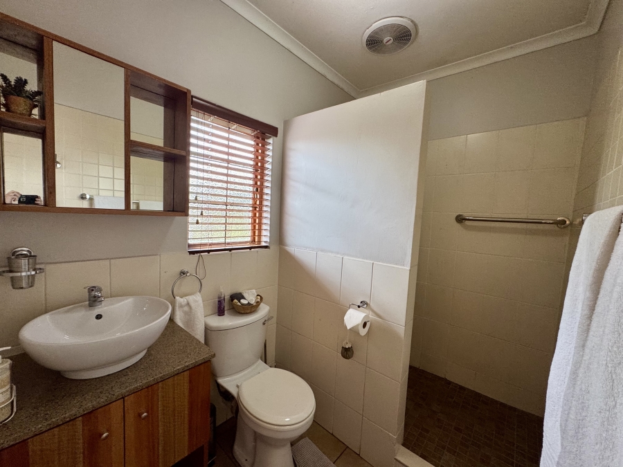7 Bedroom Property for Sale in Montrose KwaZulu-Natal