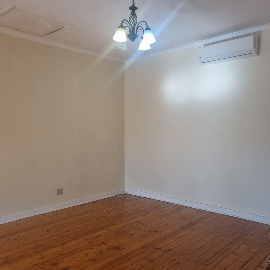 To Let 3 Bedroom Property for Rent in Glen Anil KwaZulu-Natal