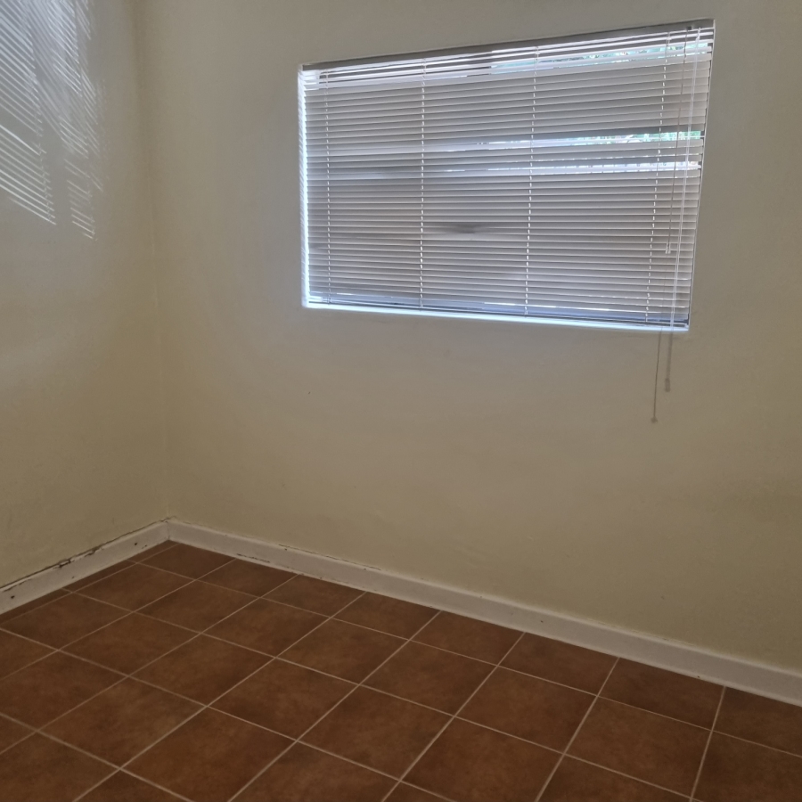 To Let 3 Bedroom Property for Rent in Glen Anil KwaZulu-Natal