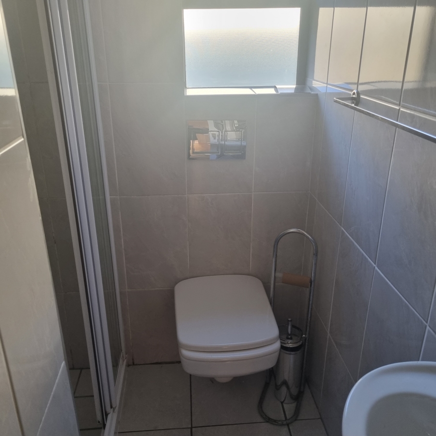 To Let 3 Bedroom Property for Rent in Glen Anil KwaZulu-Natal