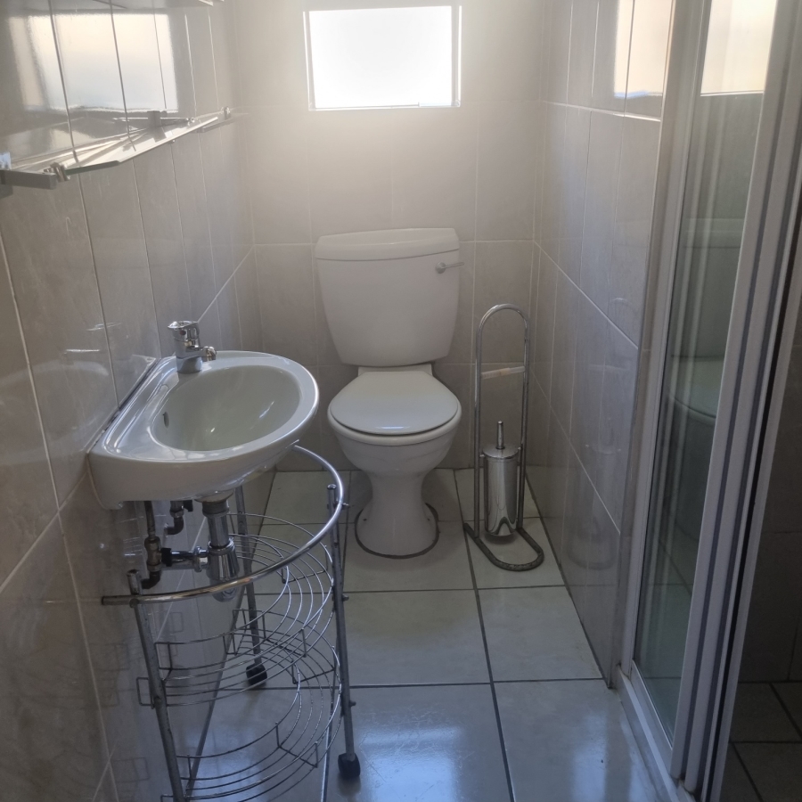 To Let 3 Bedroom Property for Rent in Glen Anil KwaZulu-Natal