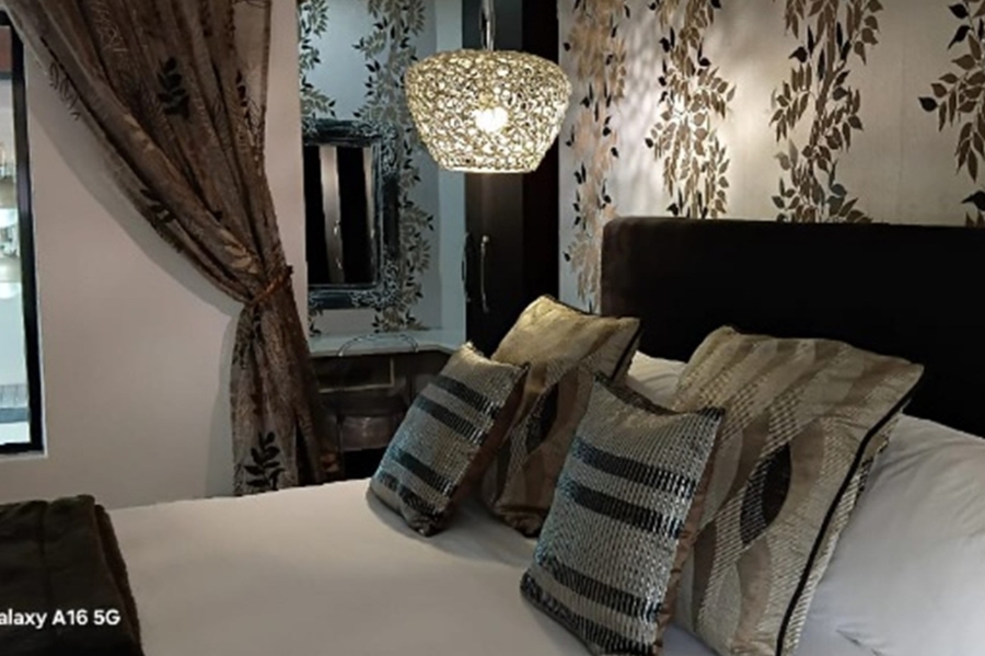 5 Bedroom Property for Sale in Mzingazi Golf Estate KwaZulu-Natal