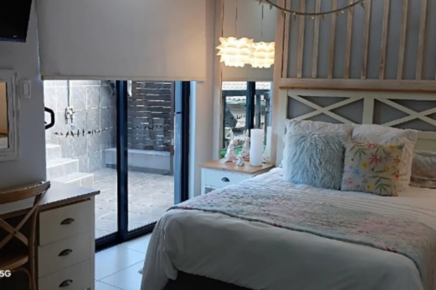 5 Bedroom Property for Sale in Mzingazi Golf Estate KwaZulu-Natal