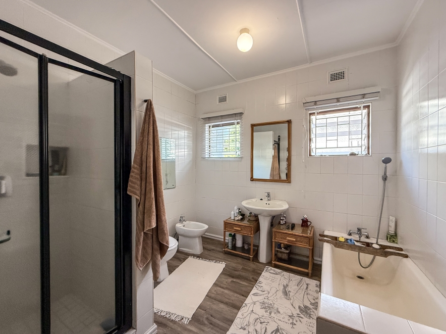 3 Bedroom Property for Sale in Salt Rock KwaZulu-Natal