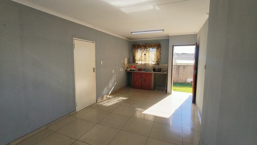 3 Bedroom Property for Sale in Ngwelezana KwaZulu-Natal