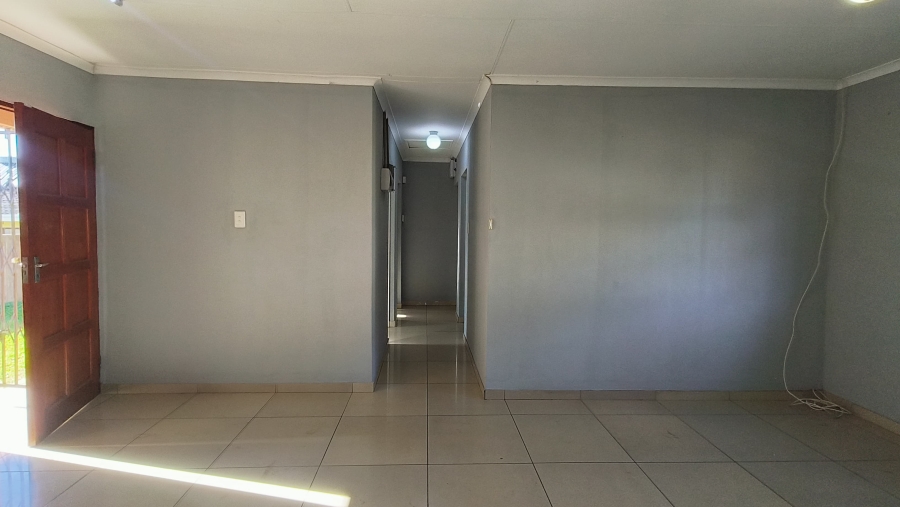 3 Bedroom Property for Sale in Ngwelezana KwaZulu-Natal