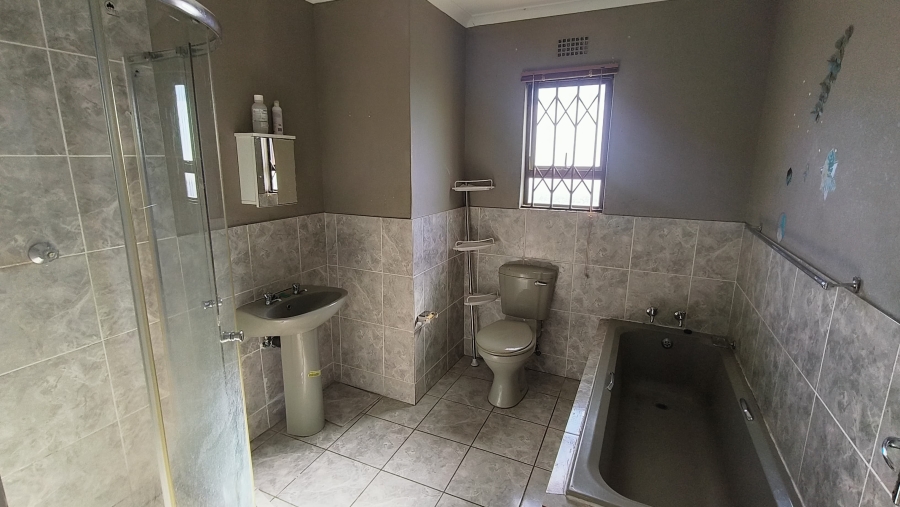 3 Bedroom Property for Sale in Ngwelezana KwaZulu-Natal