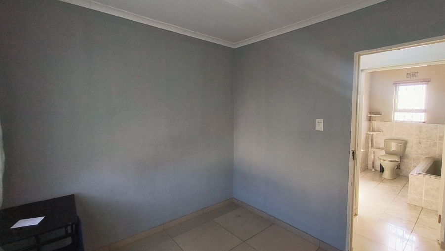 3 Bedroom Property for Sale in Ngwelezana KwaZulu-Natal