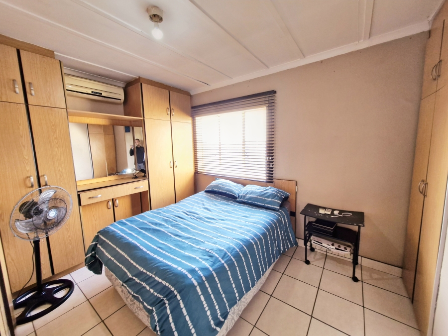 2 Bedroom Property for Sale in Phoenix Industrial KwaZulu-Natal