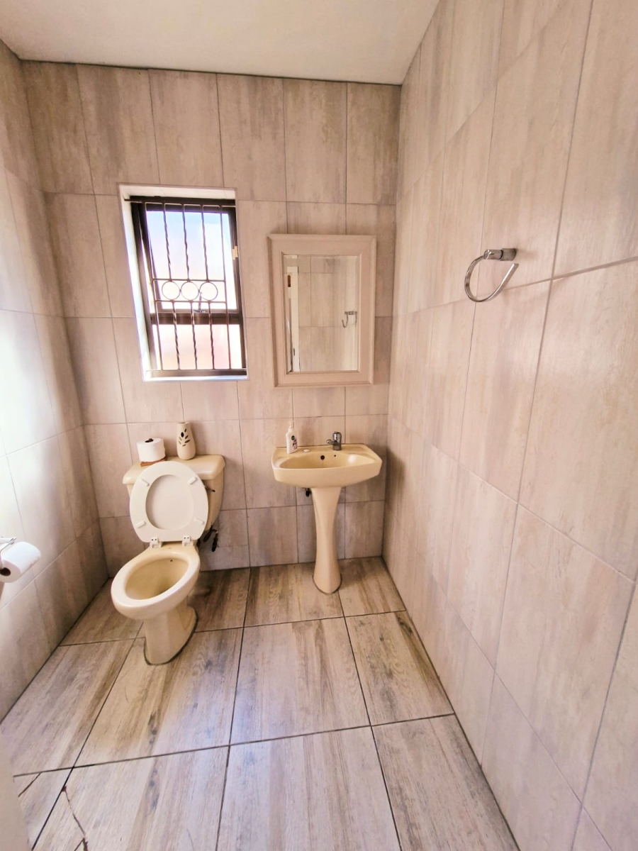 4 Bedroom Property for Sale in Everest Heights KwaZulu-Natal