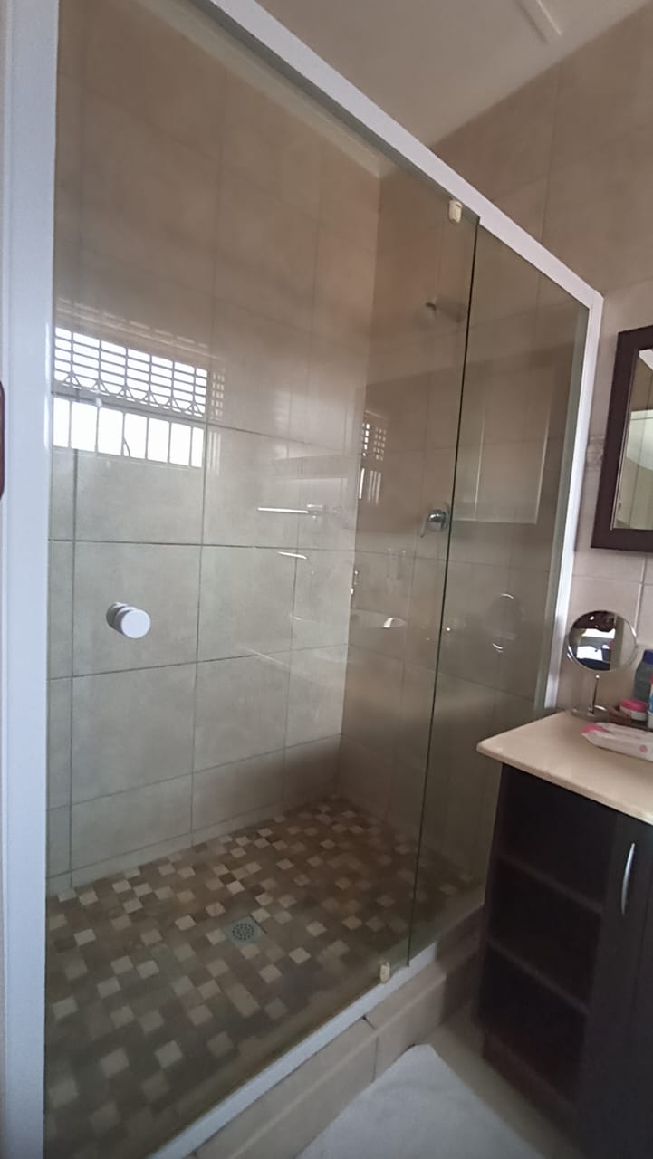 1 Bedroom Property for Sale in Umhlanga KwaZulu-Natal