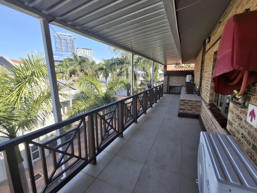 1 Bedroom Property for Sale in Umhlanga KwaZulu-Natal
