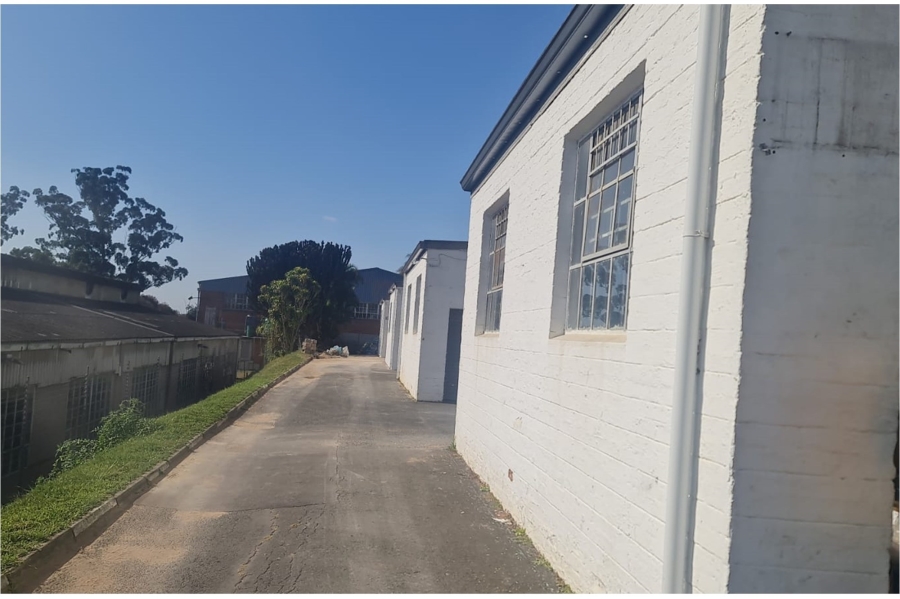 To Let commercial Property for Rent in New Germany KwaZulu-Natal