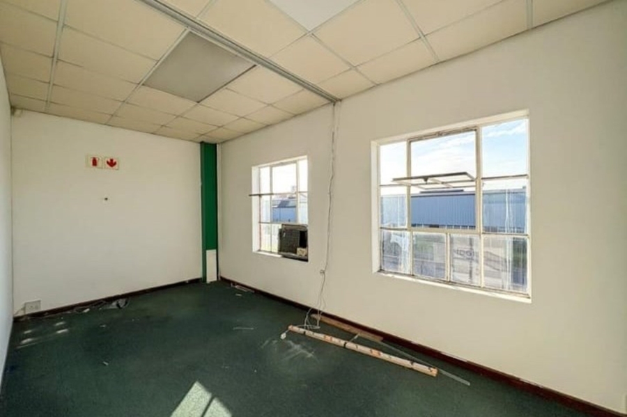 To Let commercial Property for Rent in Westmead KwaZulu-Natal