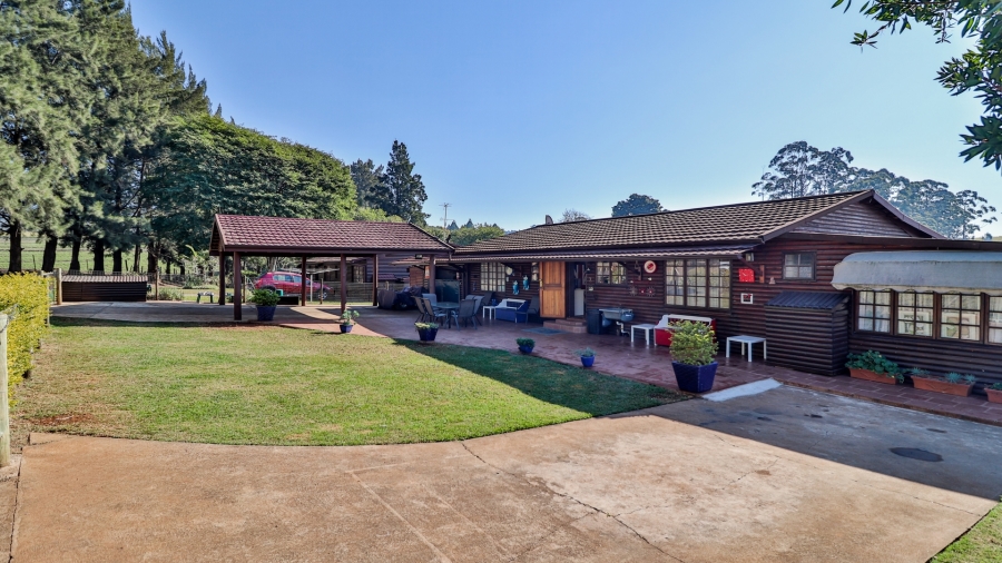 5 Bedroom Property for Sale in Albert Falls KwaZulu-Natal
