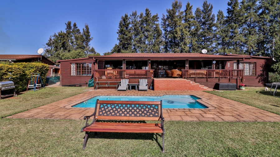 5 Bedroom Property for Sale in Albert Falls KwaZulu-Natal