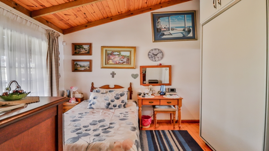 5 Bedroom Property for Sale in Albert Falls KwaZulu-Natal