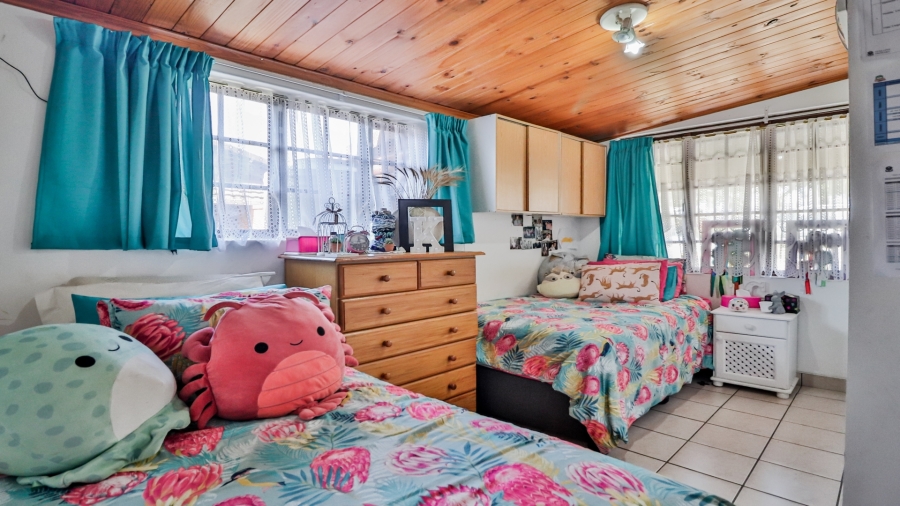 5 Bedroom Property for Sale in Albert Falls KwaZulu-Natal