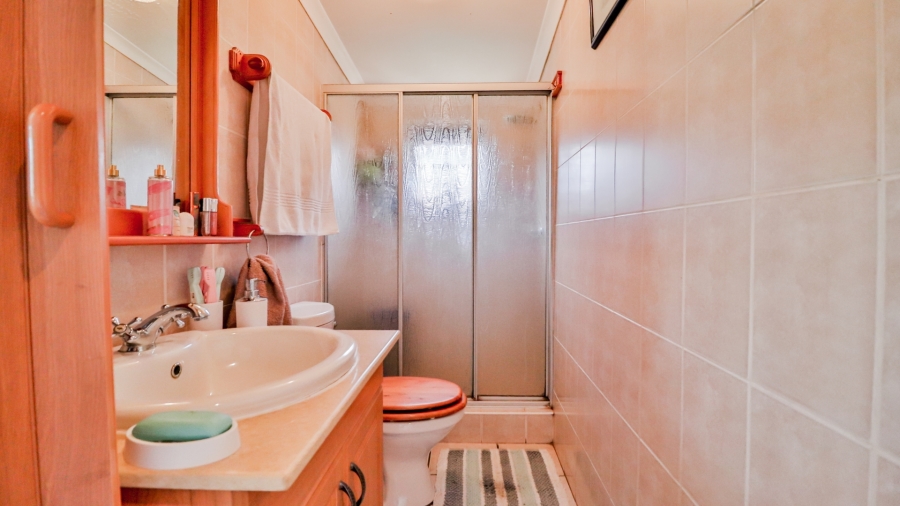 5 Bedroom Property for Sale in Albert Falls KwaZulu-Natal