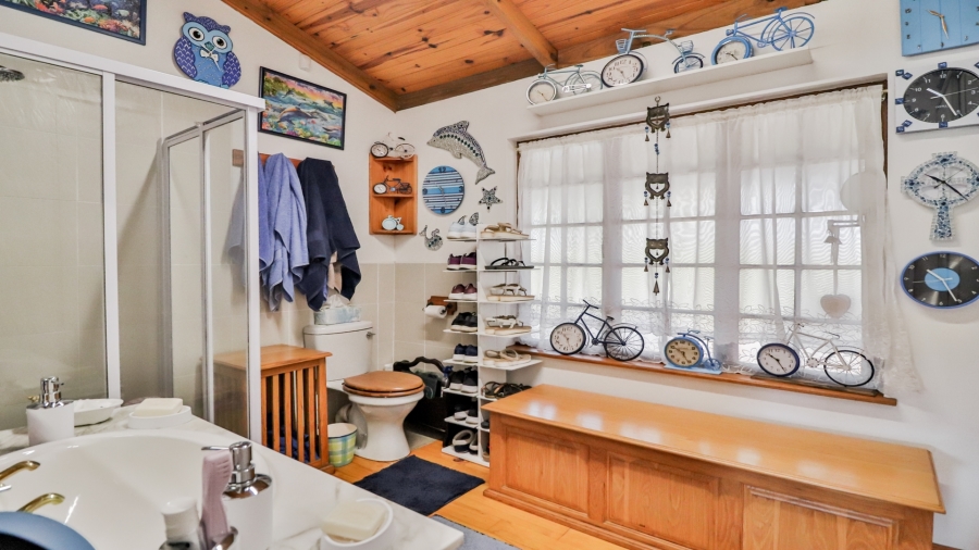 5 Bedroom Property for Sale in Albert Falls KwaZulu-Natal