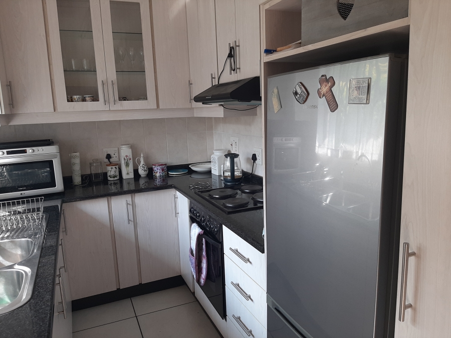 2 Bedroom Property for Sale in Chase Valley KwaZulu-Natal