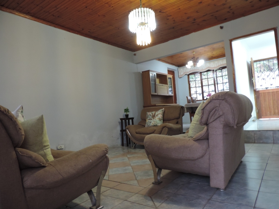 3 Bedroom Property for Sale in Umlazi BB KwaZulu-Natal