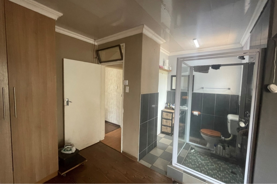 3 Bedroom Property for Sale in Signal Hill KwaZulu-Natal