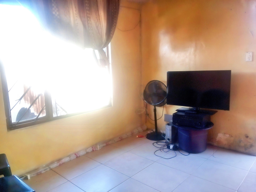 2 Bedroom Property for Sale in Umlazi U KwaZulu-Natal