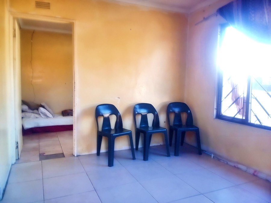2 Bedroom Property for Sale in Umlazi U KwaZulu-Natal