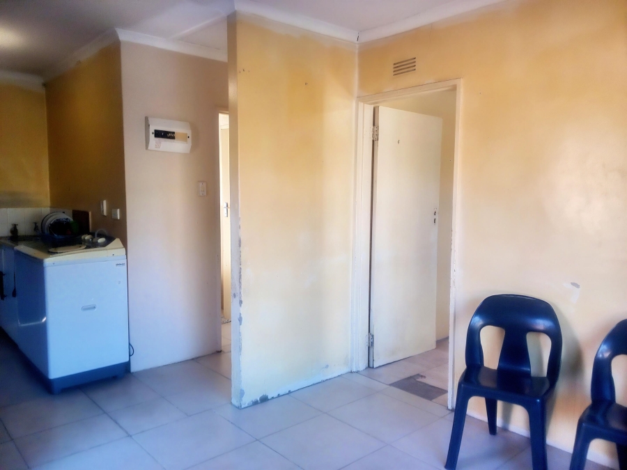 2 Bedroom Property for Sale in Umlazi U KwaZulu-Natal