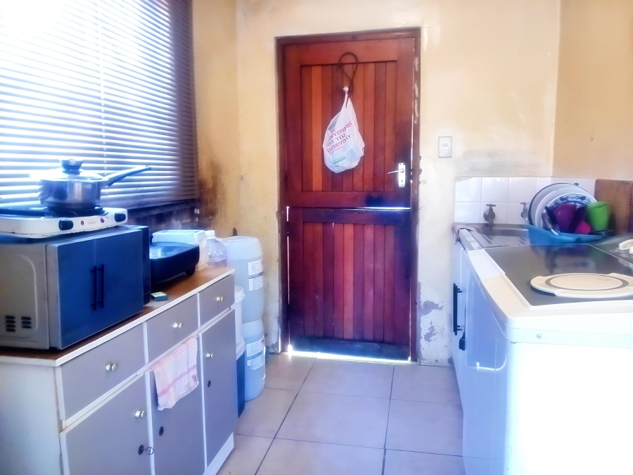 2 Bedroom Property for Sale in Umlazi U KwaZulu-Natal