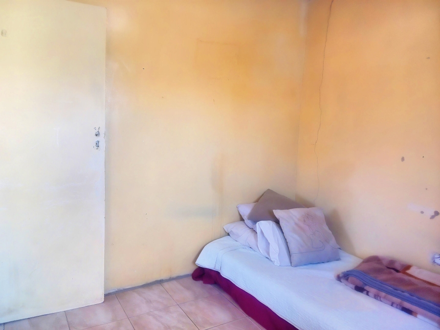 2 Bedroom Property for Sale in Umlazi U KwaZulu-Natal