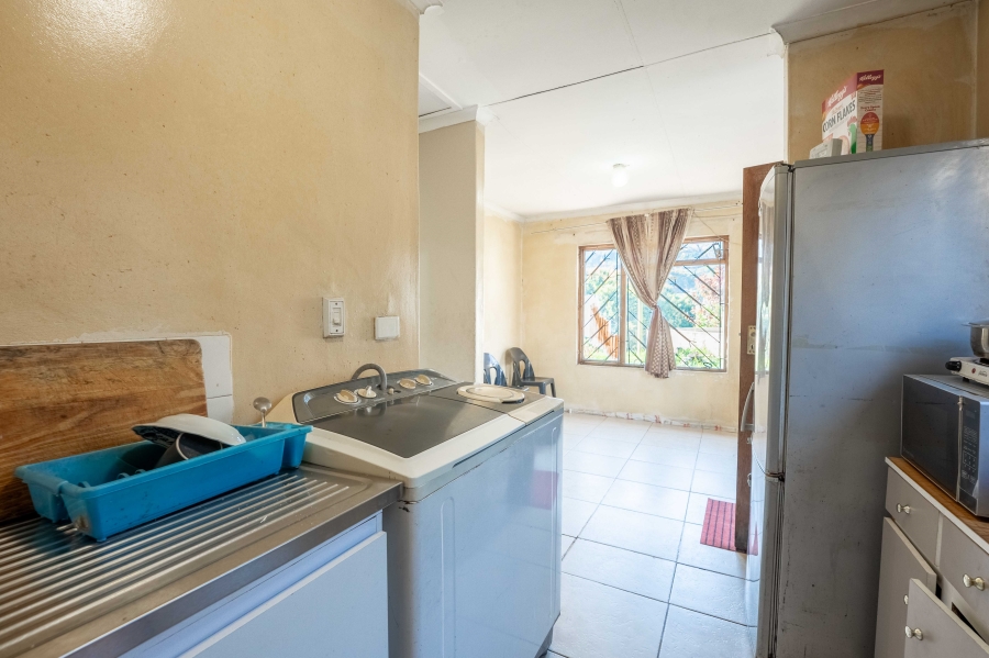 2 Bedroom Property for Sale in Umlazi U KwaZulu-Natal