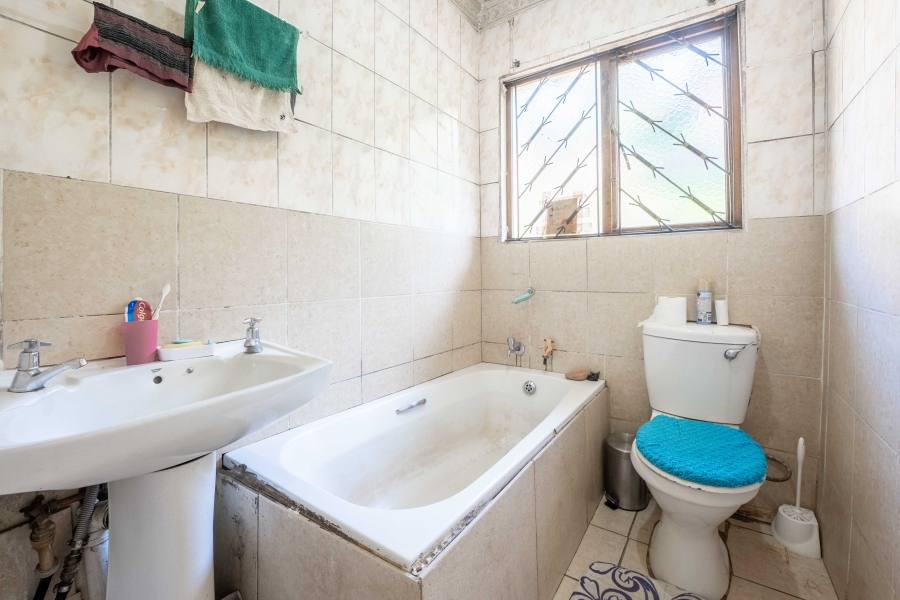 2 Bedroom Property for Sale in Umlazi U KwaZulu-Natal