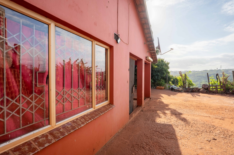 3 Bedroom Property for Sale in Lotus Park KwaZulu-Natal