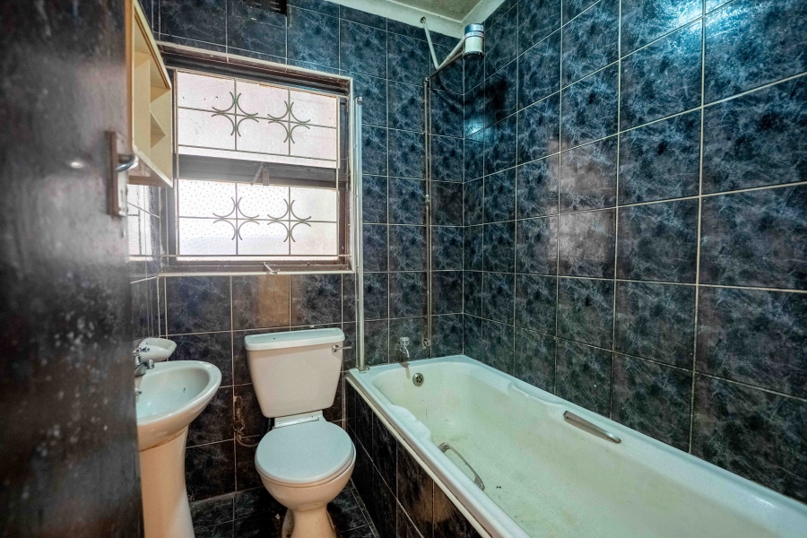 3 Bedroom Property for Sale in Lotus Park KwaZulu-Natal